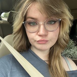 Meet your Posher, Savannah